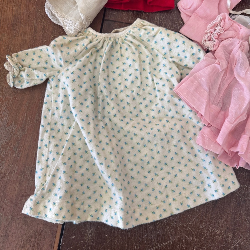 Vintage Doll Clothes Lot Handmade‎ Floral Lace Velvet Dresses Bonnet - Picture 2 of 12